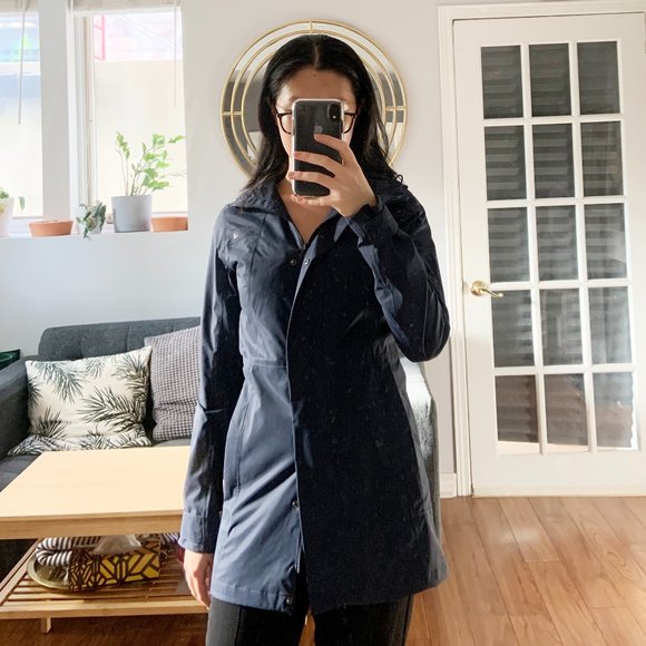 The North Face City Midi Trench (Rain Jacket) - Picture 1 of 6